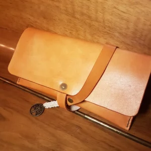 Blague à tabac claire